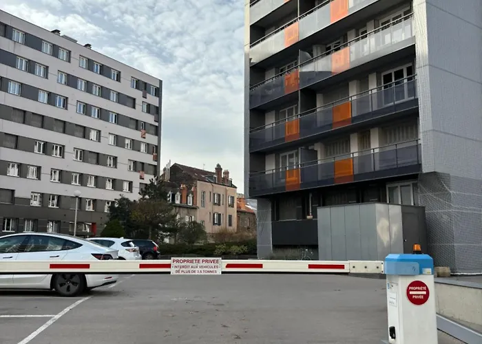 Orange & Art Appartement Clermont-Ferrand