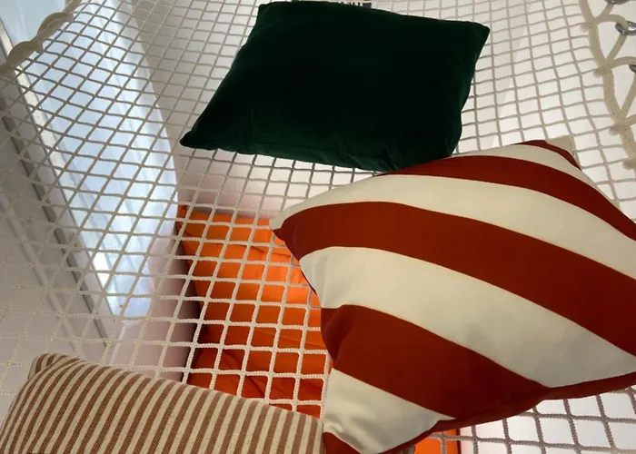 Appartement Orange & Art